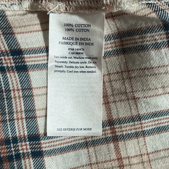 Faherty Top Womens Cream Gray Plaid Button Front Long Sleeves V-Neck Casual‎ - Picture 7 of 9